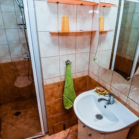 Neriesapartment No.1 Holidays By J. Basanaviciaus Apartament *